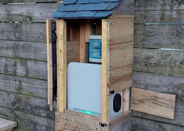 Le Domaine Des Roseraies- Maupassant By Interhome