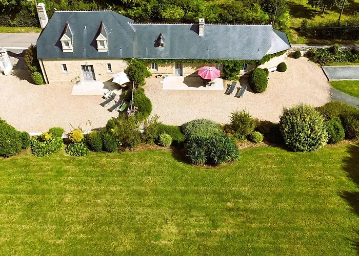 Le Domaine Des Roseraies- Maupassant By Interhome Monfréville