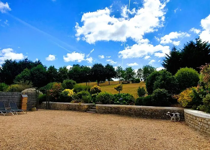 Semesterbostad Le Domaine Des Roseraies- Maupassant By Interhome