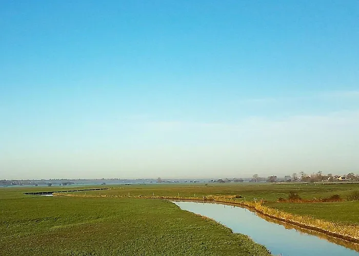 Le Domaine Des Roseraies- Maupassant By Interhome